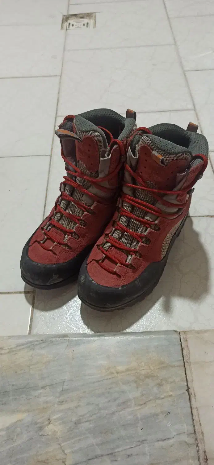 بوت کوهنوردی ضد آب گورتکس سایز ۴۰|کیف، کفش، کمربند|قدس, شهر‌قدس|دیوار