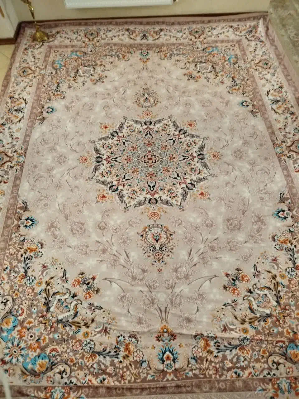 رو فرشی|روفرشی|ری, دیلمان|دیوار