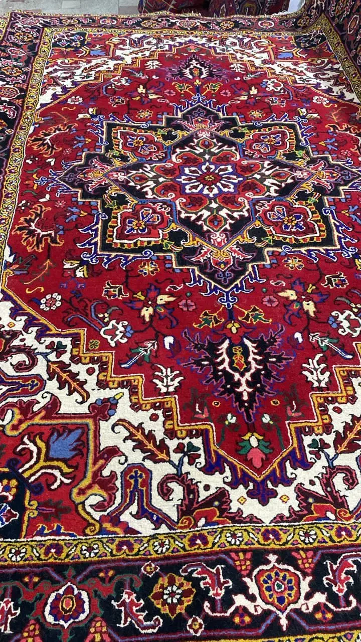تک ۶متری فرش دستباف هریس (فرش پورمحمد)|فرش|تبریز, |دیوار