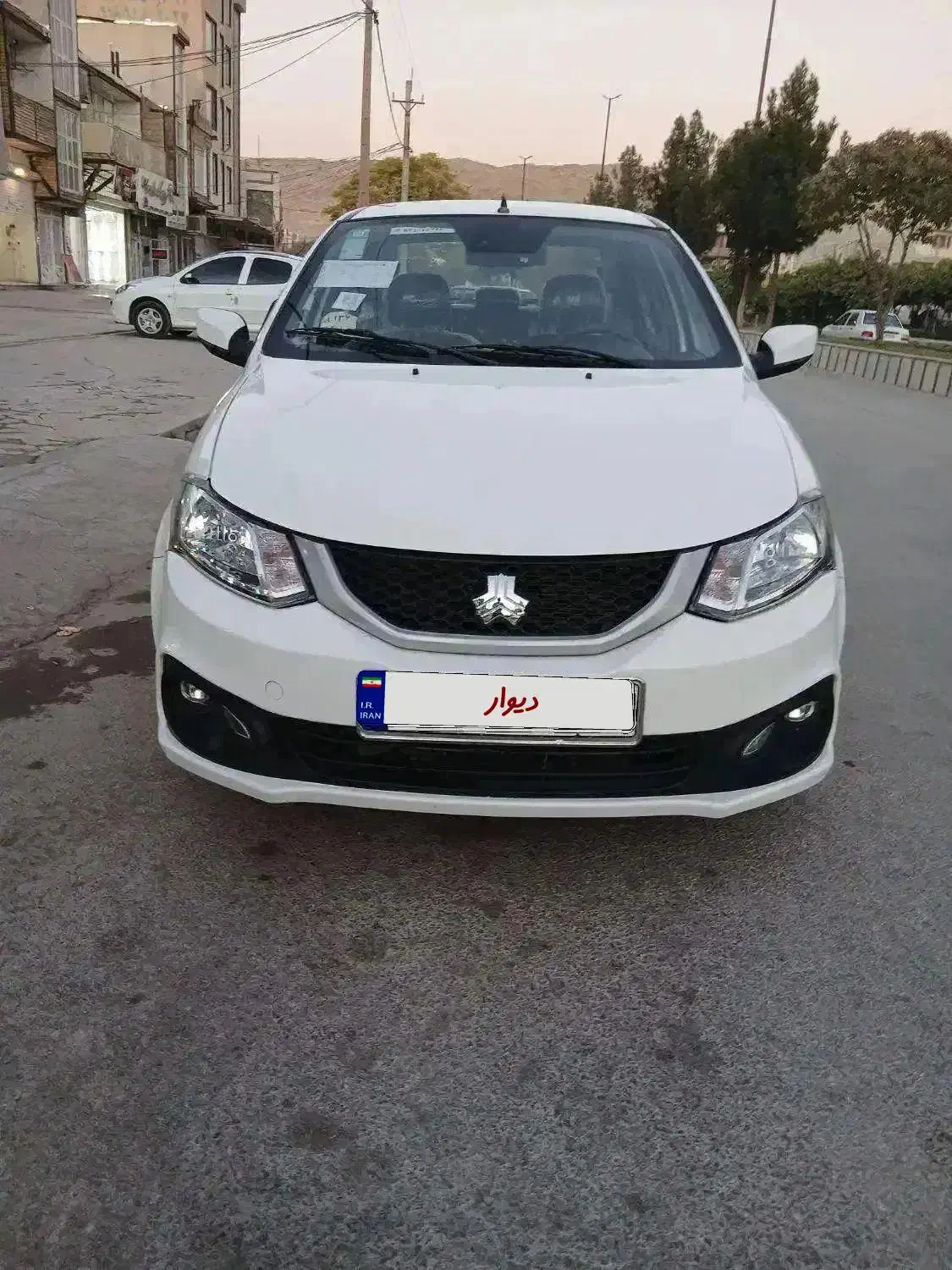 ساینا sدوگانه فابریک ۴۰۳|خودرو سواری و وانت|سرپل ذهاب, |دیوار