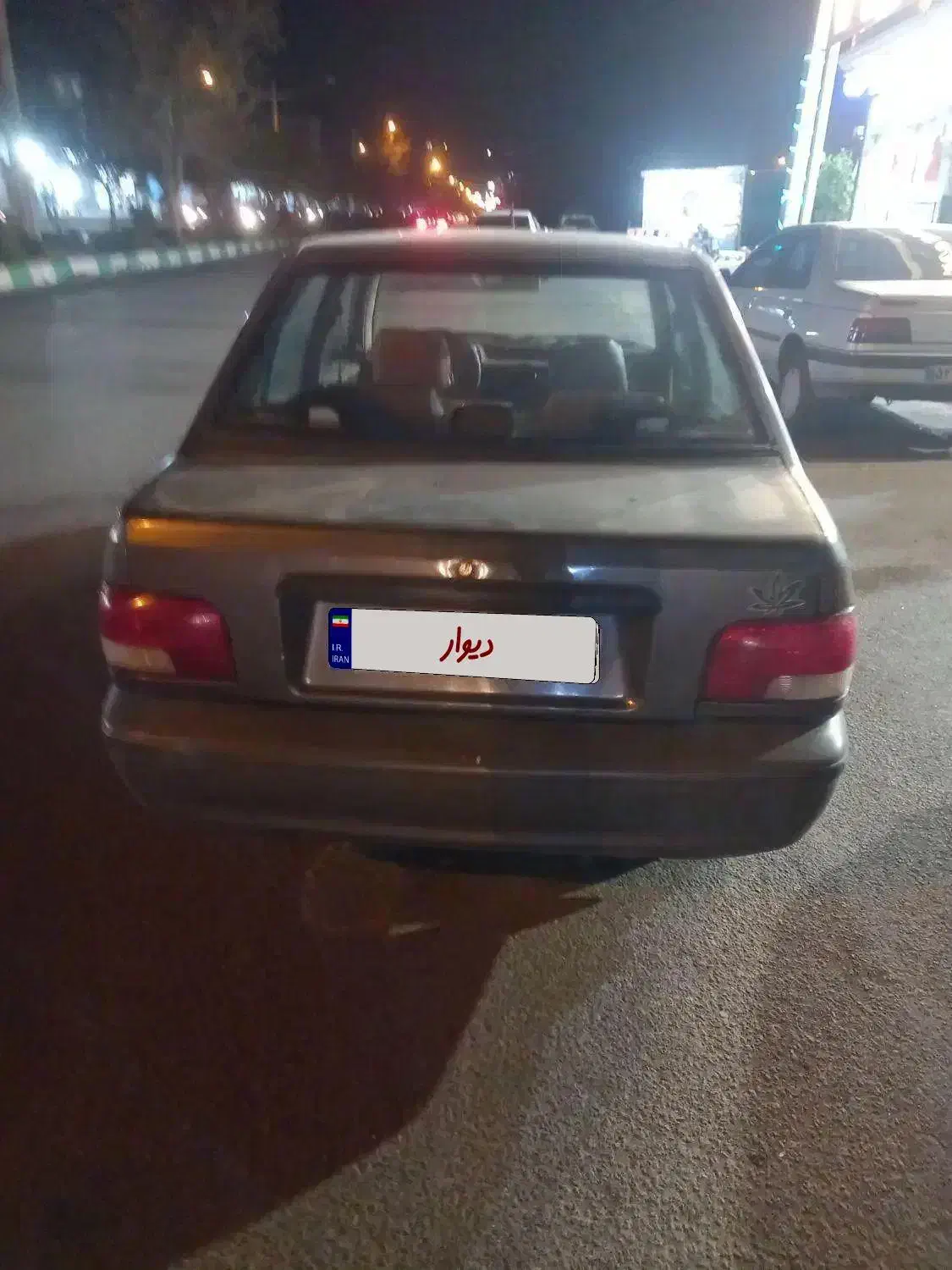 فروش فوری|خودرو سواری و وانت|قروه, |دیوار