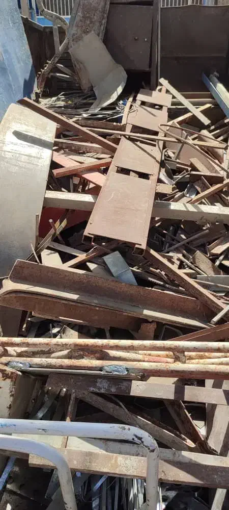 خرید نقدی ضایعات آهن در تمام مشهد|خدمات پیشه و مهارت|مشهد, قائم|دیوار