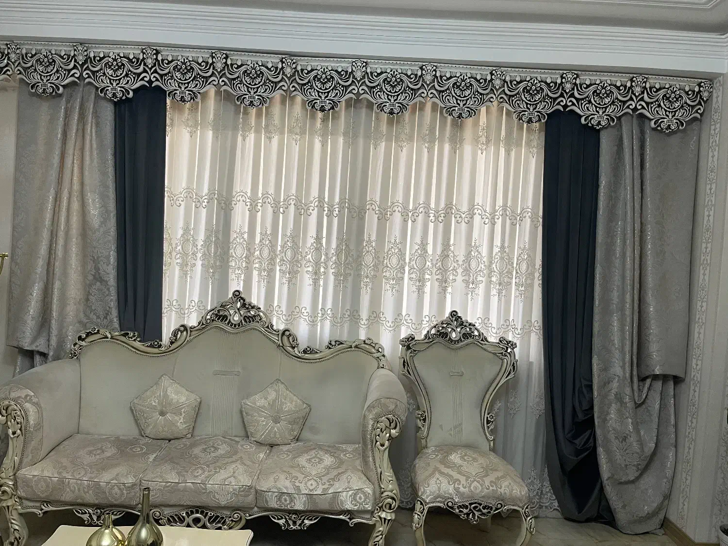 پرده|پرده، رانر، رومیزی|قدس, شهر‌قدس|دیوار