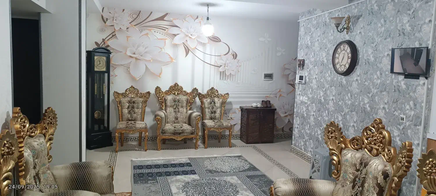 مبل سلطنتی 9 نفره|مبلمان خانگی و میز عسلی|محمدشهر, شهرک پیام (مهرالبرز)|دیوار