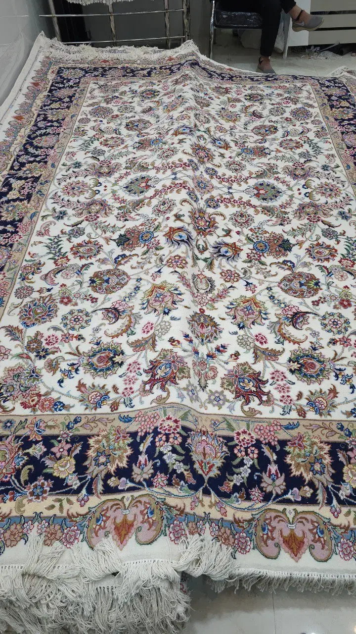 ۹ متری طرح افشان|فرش|کاشمر, |دیوار