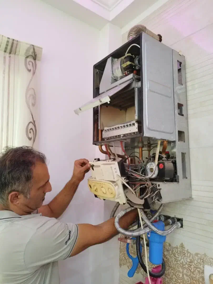 نصاب و تعمیرکار پکیج و کولرگازی|خدمات پیشه و مهارت|محمدیه-قزوین, |دیوار