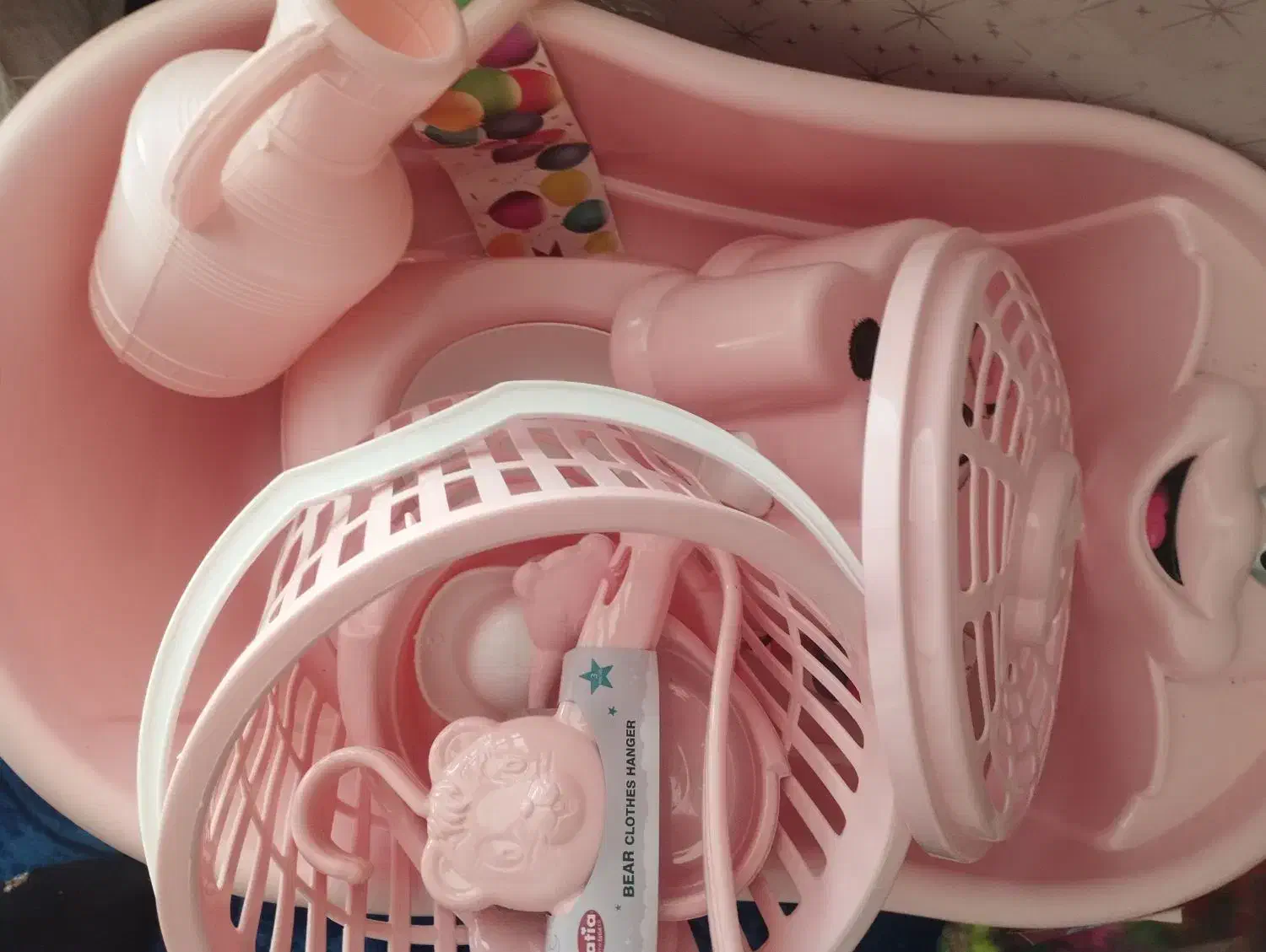 سرویس حمام نوزاد|اسباب و اثاث بچه|دهاقان, |دیوار