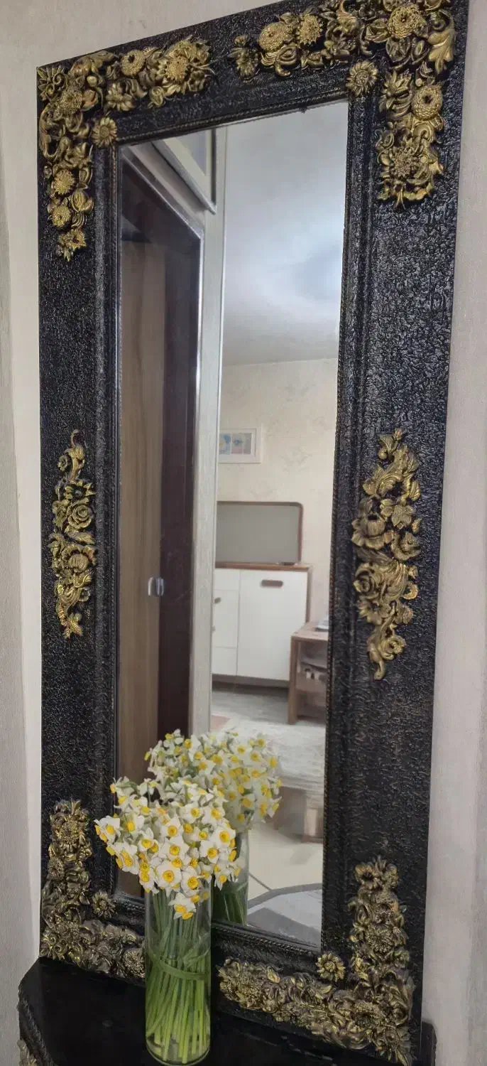 آینه قدی به همراه میز|آینه|بندر ماهشهر, |دیوار