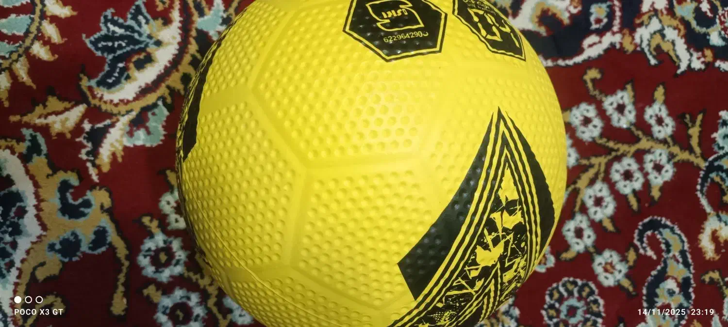 توپ فوتبال|ورزش‌های توپی|قوچان, |دیوار