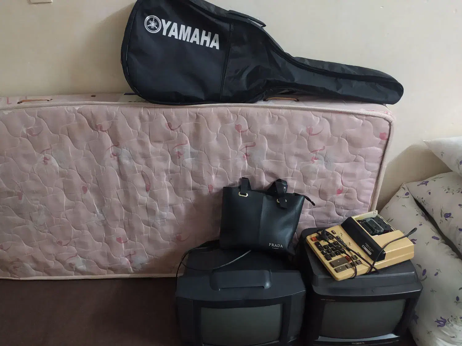 کاور گیتار|گیتار، بیس، امپلیفایر|بوشهر, |دیوار