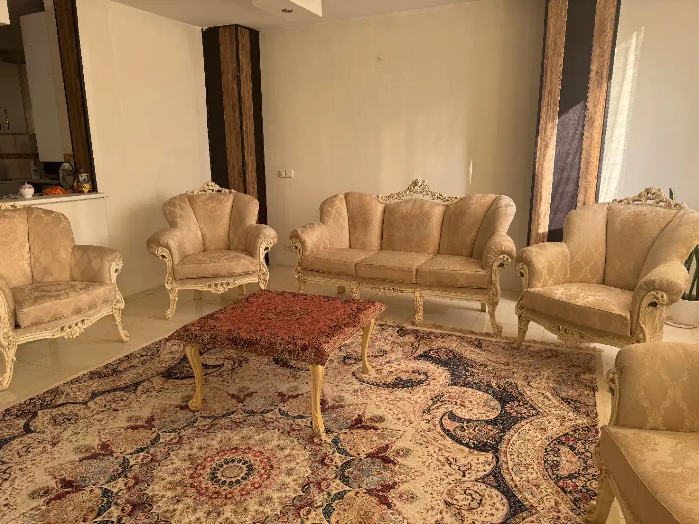 مبلمان و میز ناهارخوری|مبلمان خانگی و میز عسلی|کرج, محمود آباد|دیوار