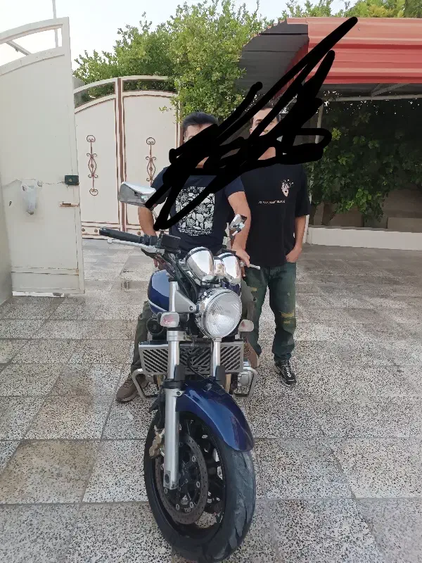 موتورسیکلت سوزوکی جی اس ایکس ۱۴۰۰ فروشی|موتورسیکلت|کازرون, |دیوار