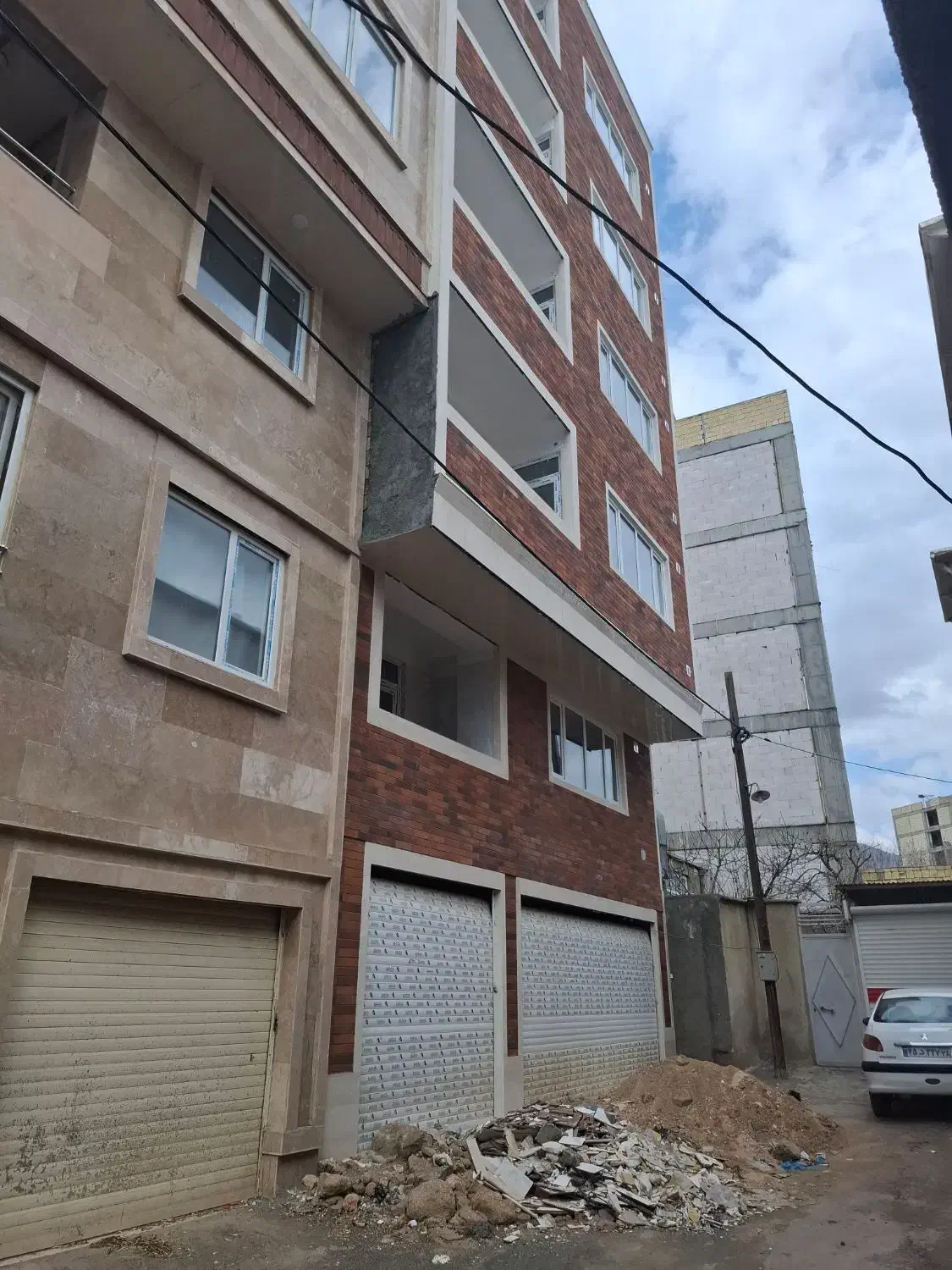 فروش واحد ۲ بر نوساز تک واحدی|فروش آپارتمان|تویسرکان, |دیوار