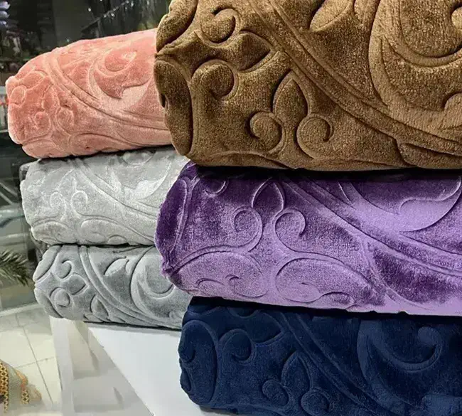 فروشگاه پتو گلبافت برجسته و شادیلون|رختخواب، بالش، پتو|قزوین, |دیوار