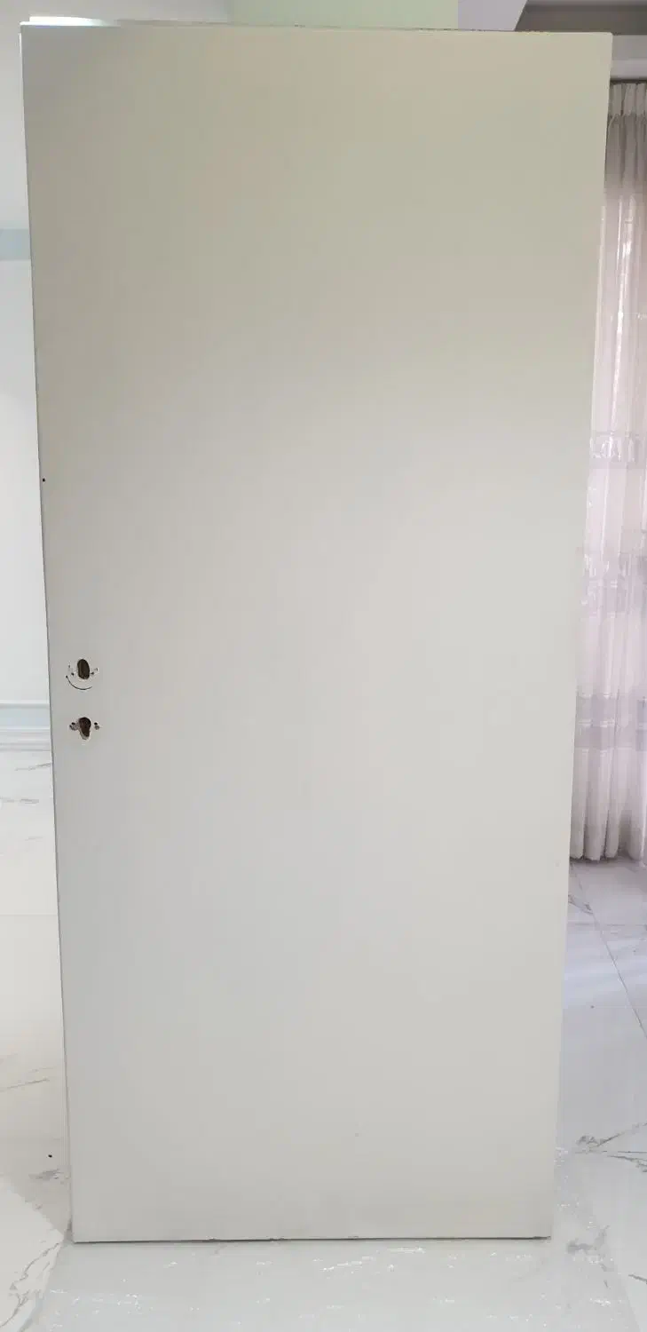 فروش ۵ درب چوبی کارکرده|مصالح و تجهیزات ساختمان|شیراز, کوی وحدت|دیوار