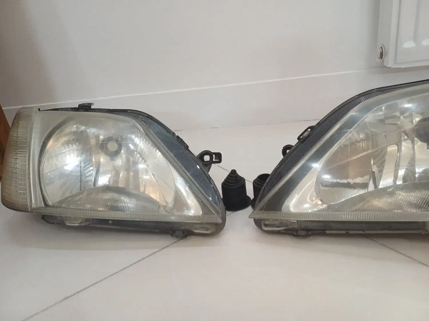 چراغ جلو ال۹۰|قطعات یدکی و لوازم جانبی|ری, فیروزآبادی|دیوار