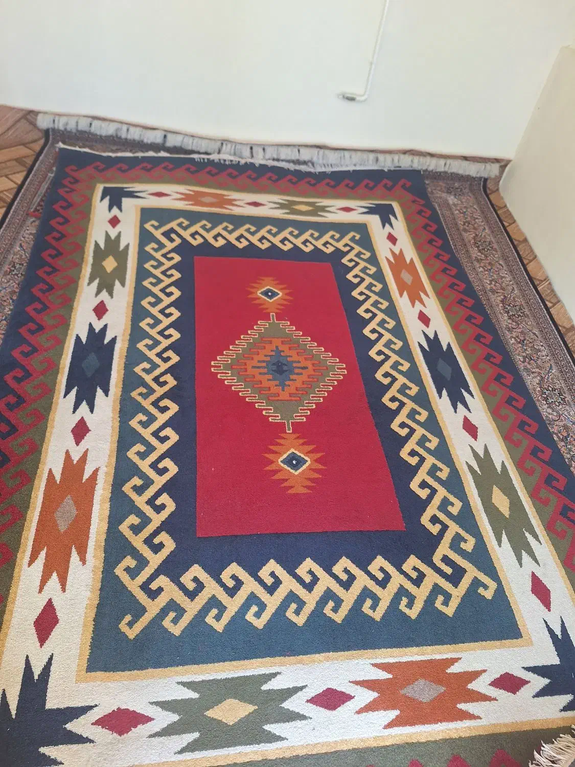 یک فرش ۶ متری کاملا نو|فرش|شهرضا, |دیوار