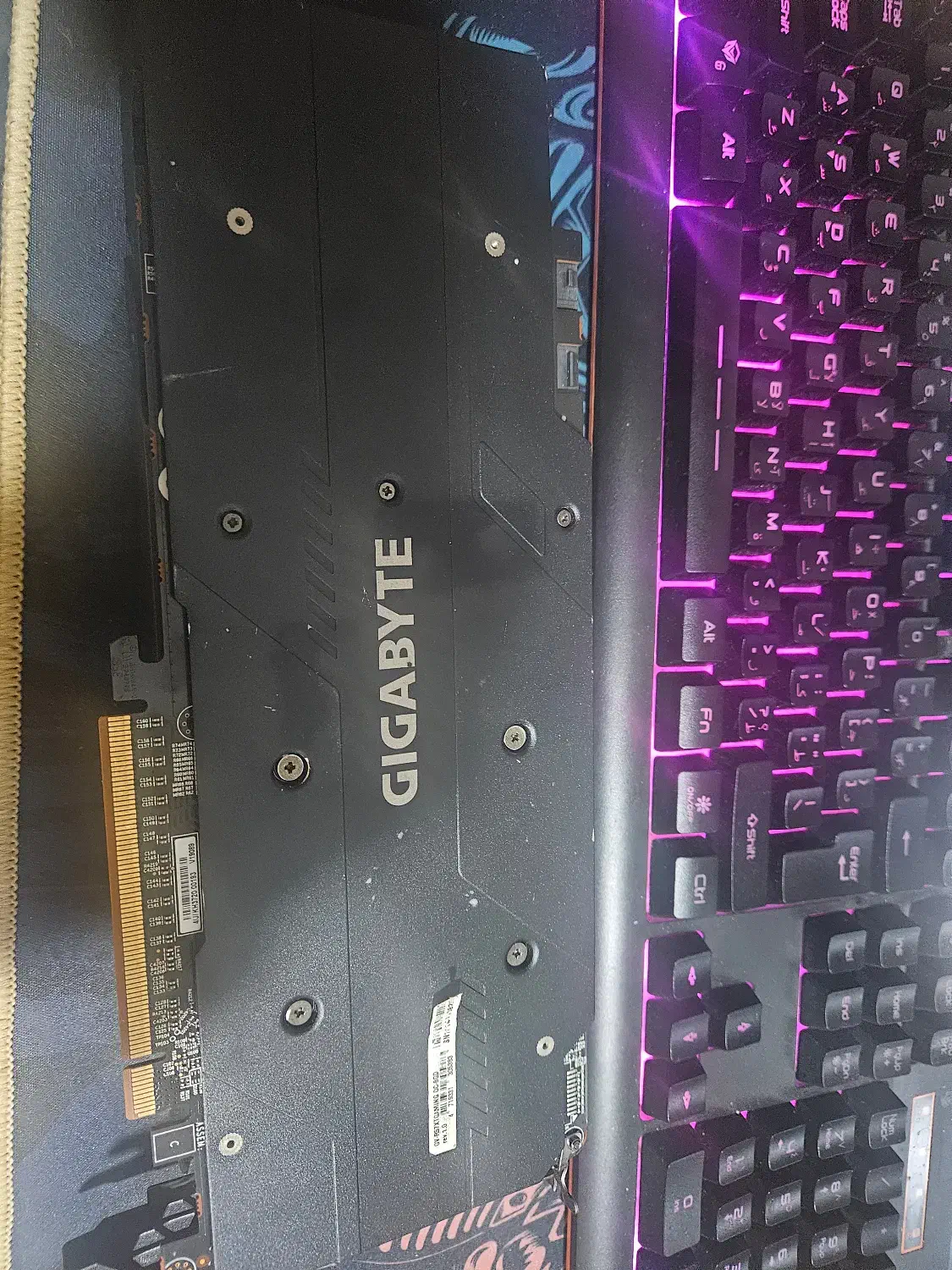 کارت گرافیک 5700xt gigabyte|قطعات و لوازم جانبی رایانه|تهران, صد دستگاه|دیوار