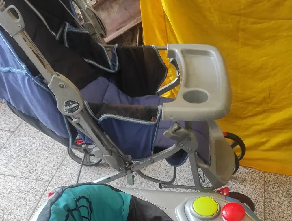 کالسکه زیبا فقط پانصد هزارتومان|کالسکه و لوازم جانبی|نیشابور, سرآب کوشک|دیوار