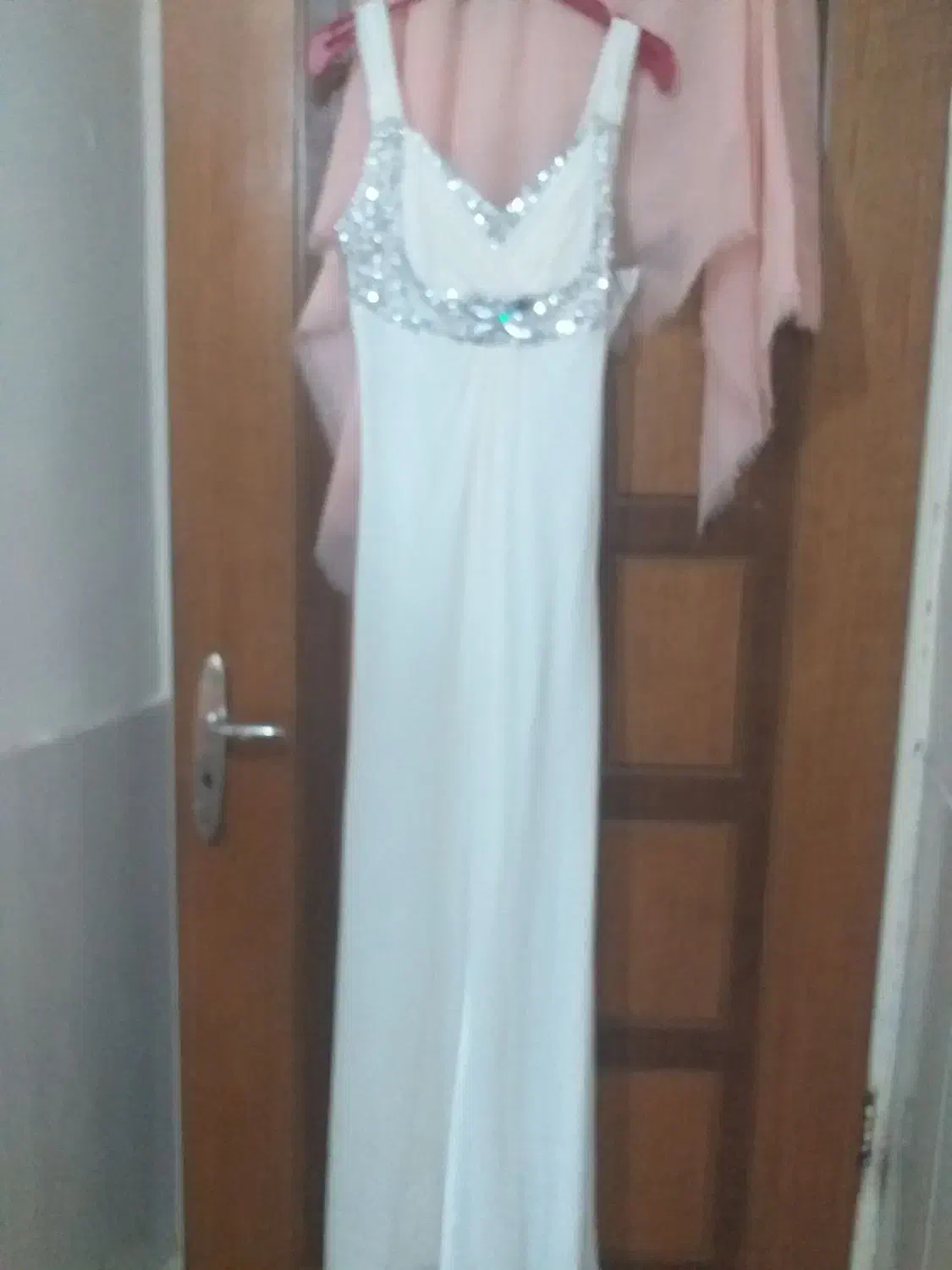 لباس مجلسی|لباس|اصفهان, کشاورزی|دیوار