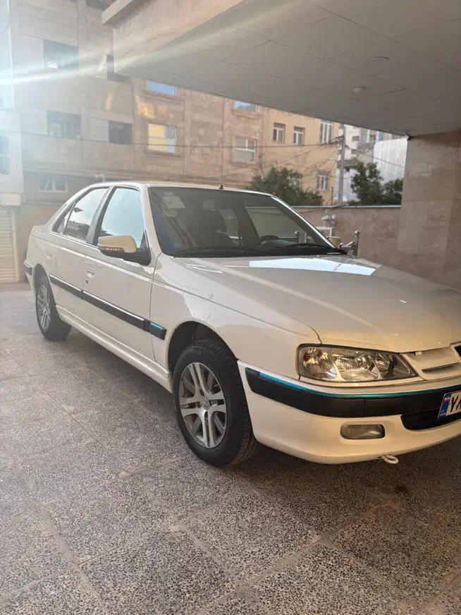 پارس۱۴۰۱|خودرو سواری و وانت|شیراز, احمدی جنوبی|دیوار