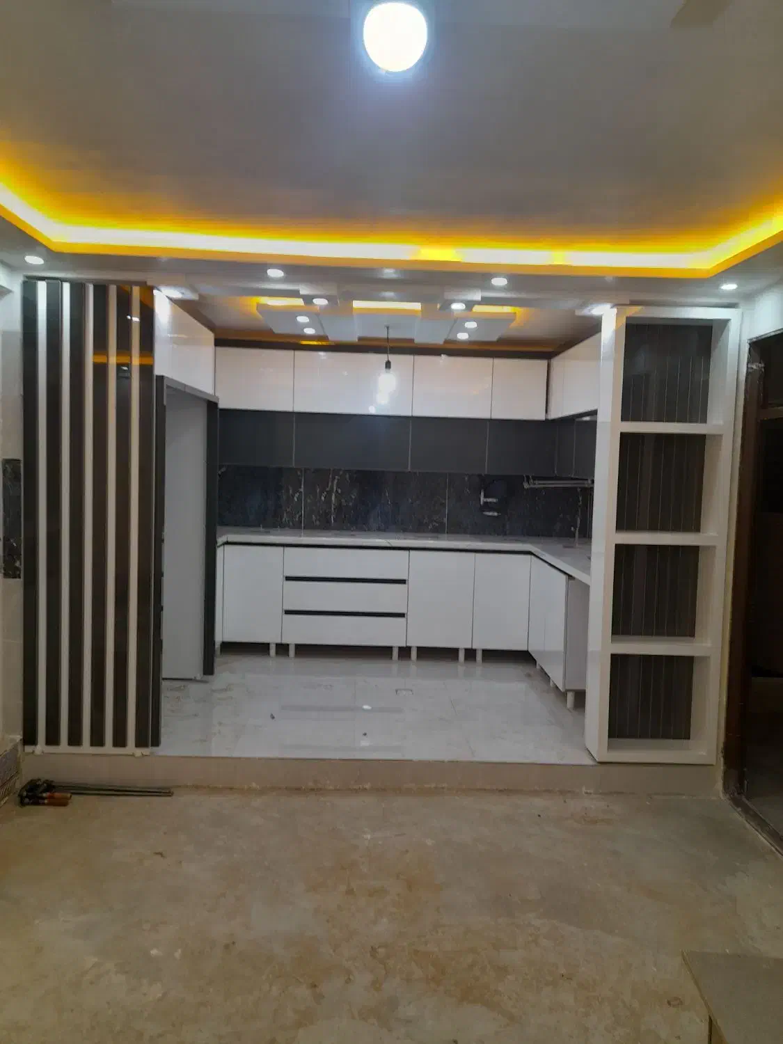 کابینت وکمود دیواری|جاکفشی، کمد، دراور|همدان, |دیوار