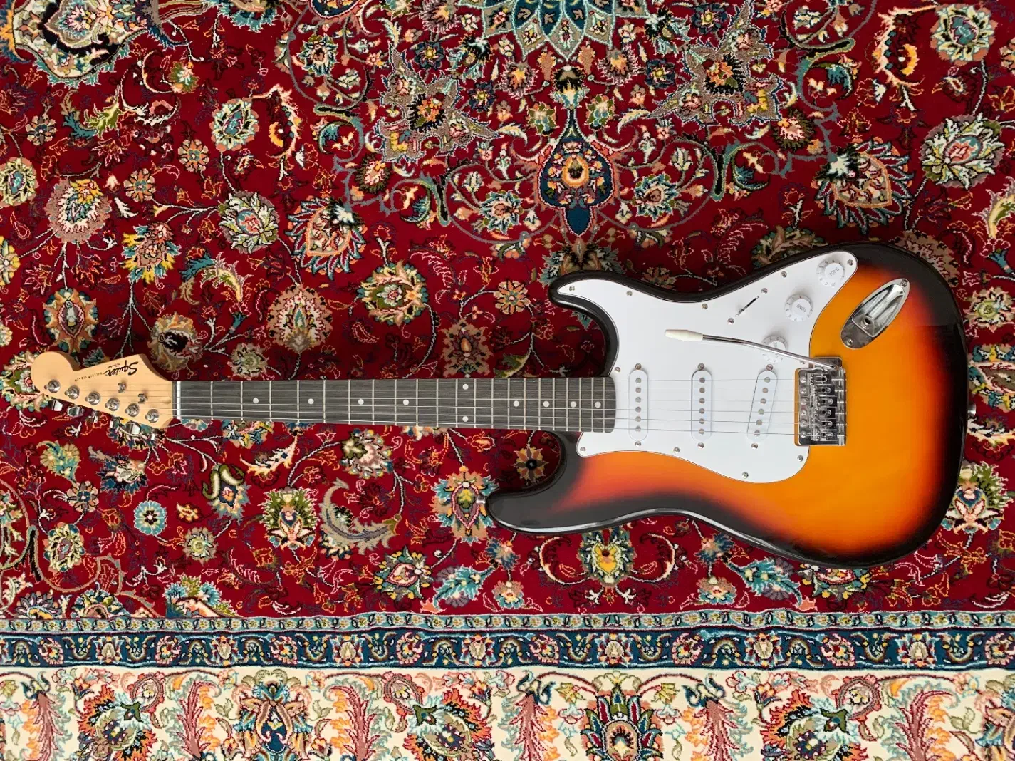 گیتار الکتریک|گیتار، بیس، امپلیفایر|سنندج, |دیوار