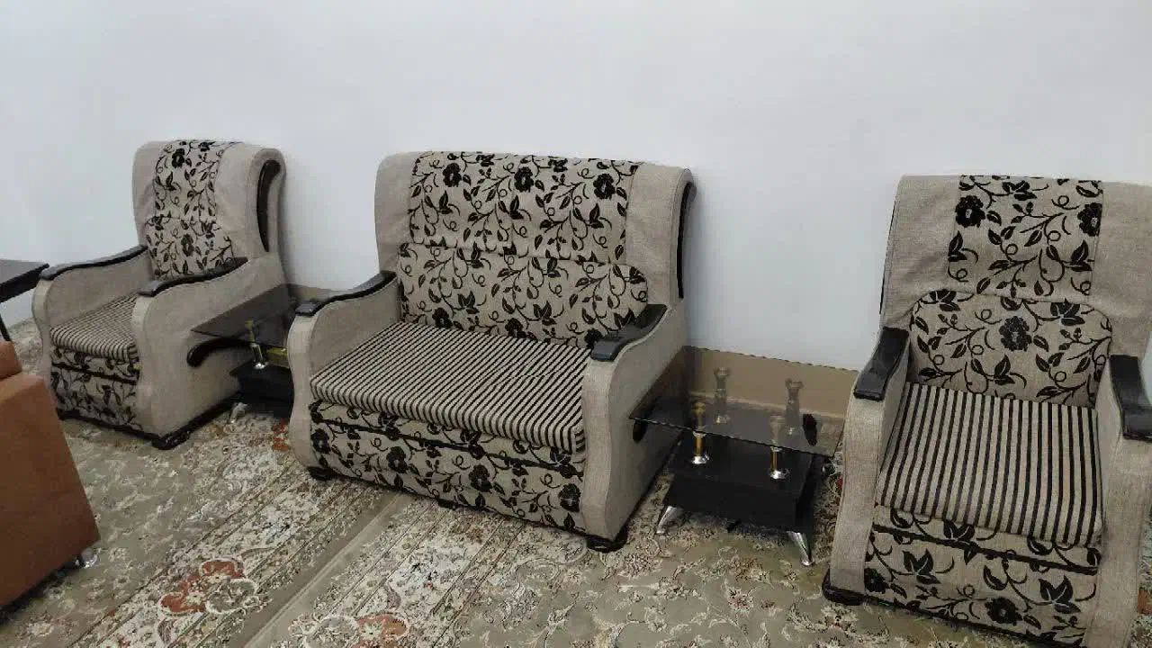 مبل نیم ست و میز تلویزیون|مبلمان خانگی و میز عسلی|مشهد, شهرک بهارستان|دیوار