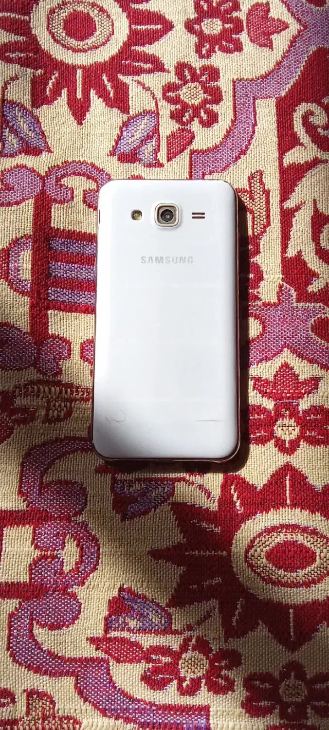 گوشی j5|موبایل|اسدآباد, |دیوار