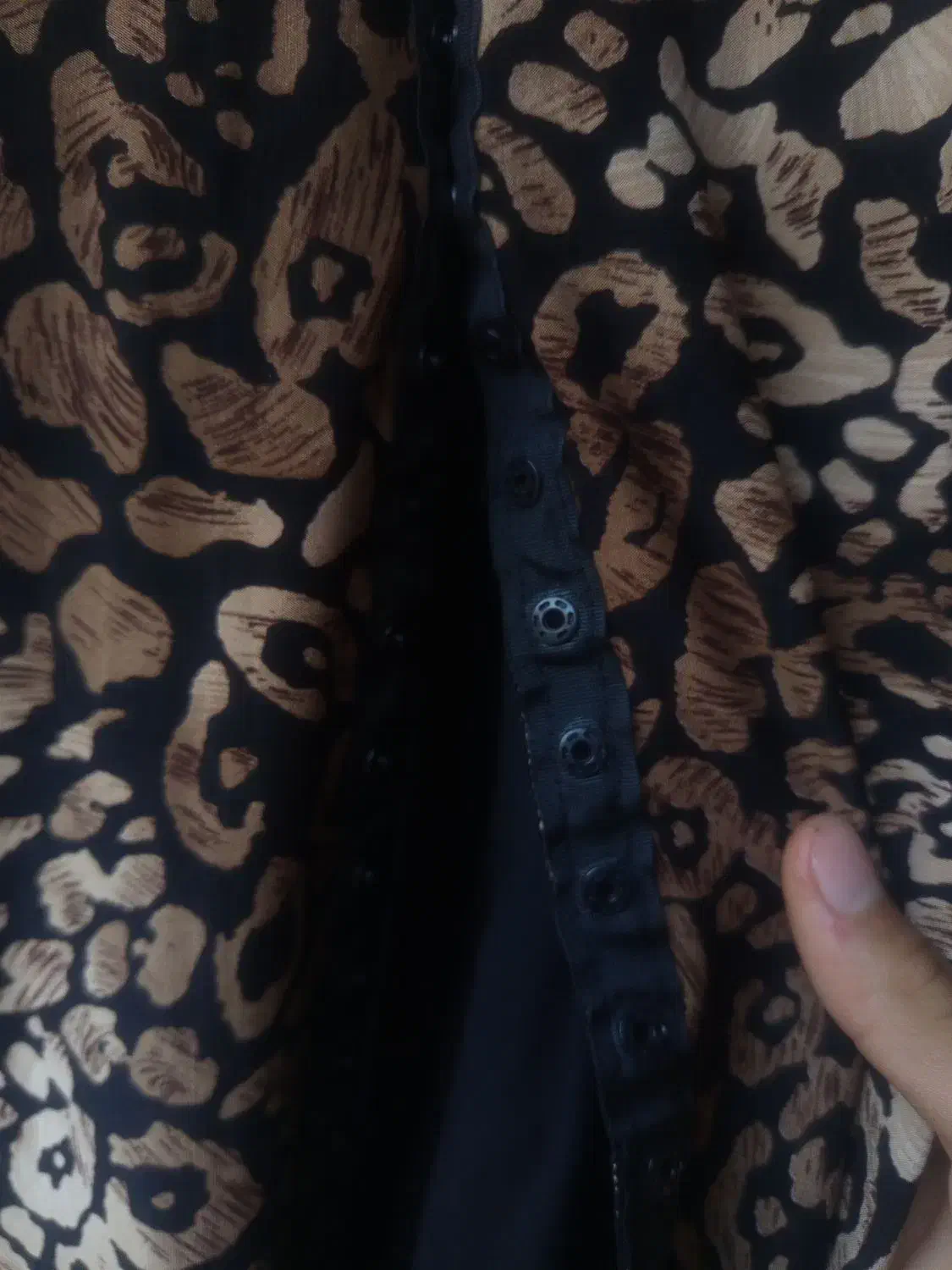 لباس|لباس|کازرون, |دیوار