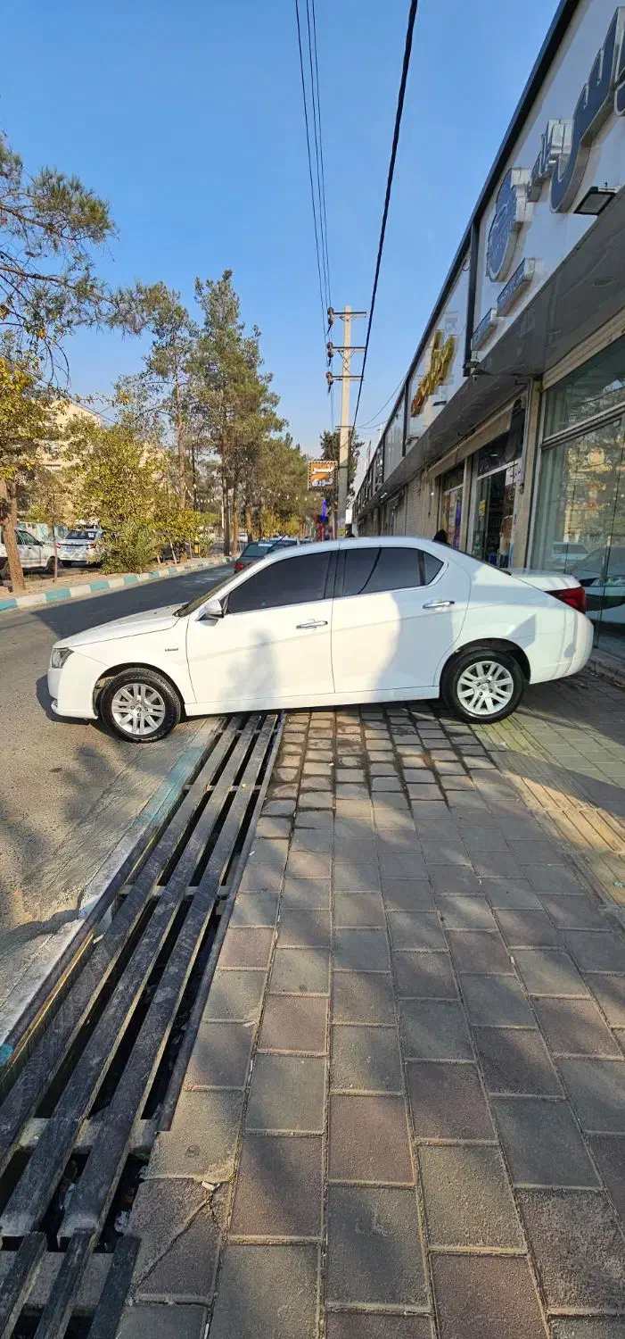 دنا پلاس دنده مدل ۹۹|خودرو سواری و وانت|اسلامشهر, شهرک واوان|دیوار