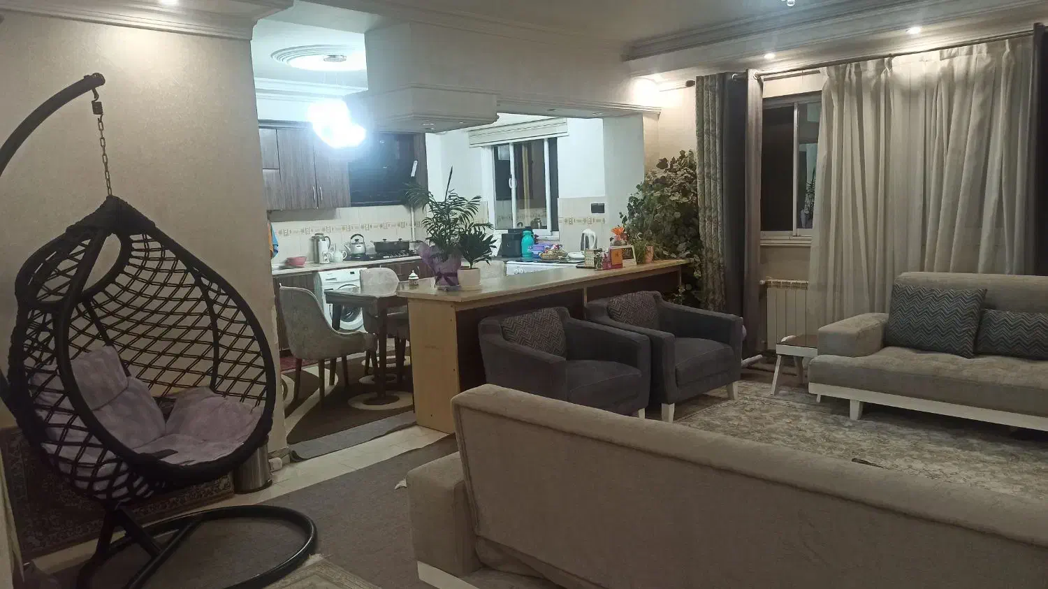 واحد 2 خوابه طبقه سوم در استادسرا|فروش آپارتمان|رشت, استادسرا|دیوار