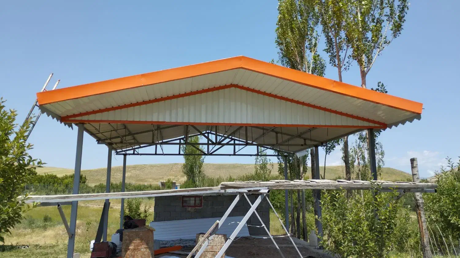 جوشکاری شیروانی اسکلت و  بنایی از صفر تا صد|خدمات پیشه و مهارت|اهر, |دیوار