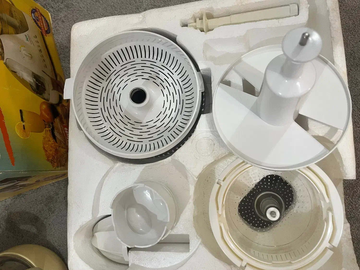 غذاساز ۱۱ کاره سایا صفر|خردکن، آسیاب، غذاساز|رشت, سعدی (تختی)|دیوار