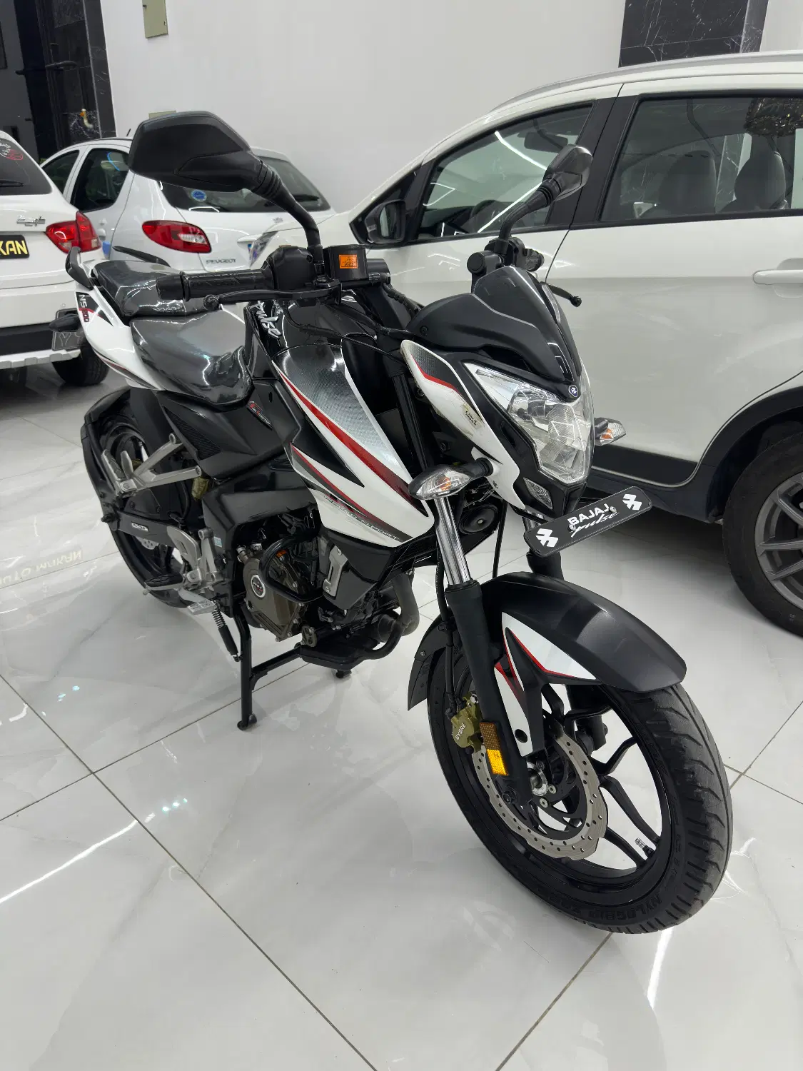 Ns200|موتورسیکلت|تهران, صد دستگاه|دیوار