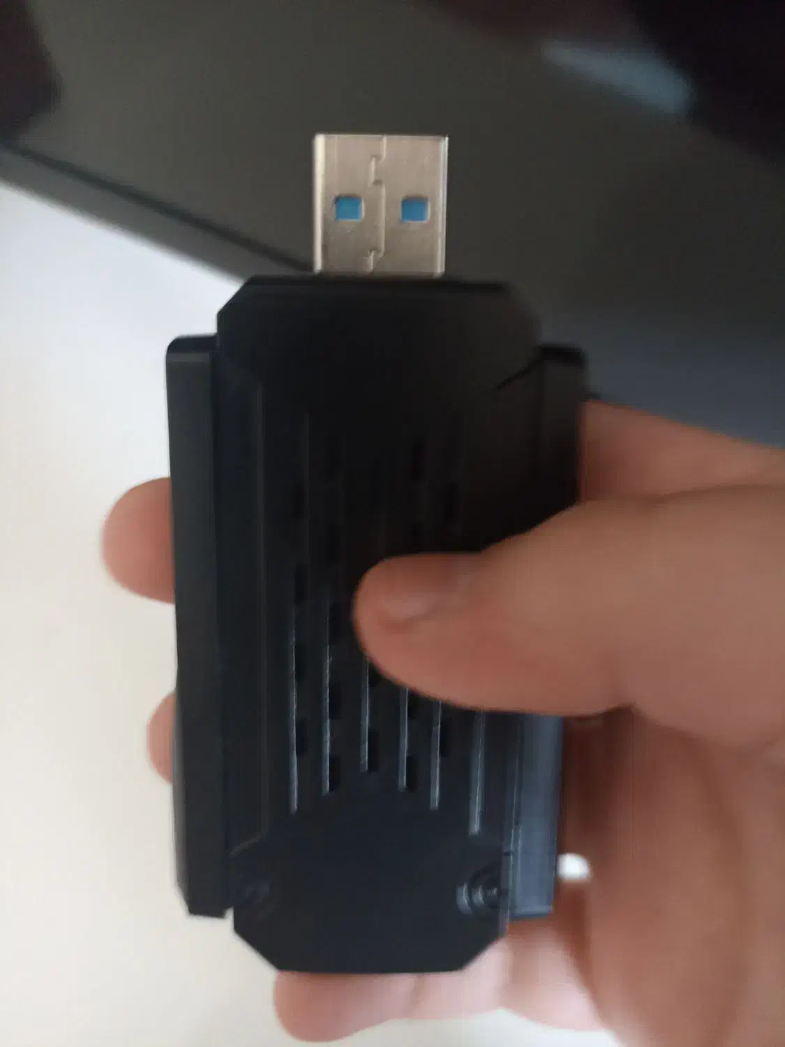 منتقل کننده‌ی اینترنت برای کامپیوتر و پی اس  ۴ ۵|مودم و تجهیزات شبکه|شاهین‌شهر, عطار|دیوار