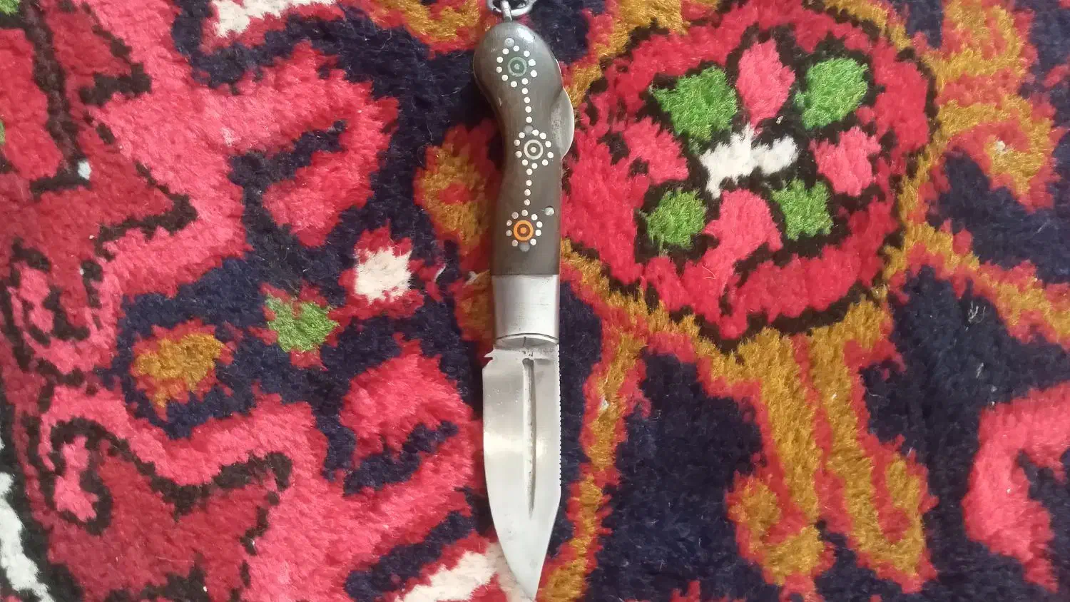 چاقو قدیمی|کلکسیون اشیاء عتیقه|مراغه, |دیوار