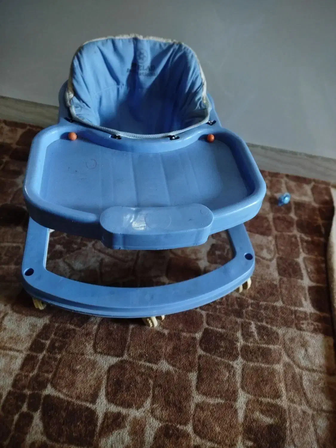 روروک بچع|کالسکه و لوازم جانبی|ایذه, |دیوار