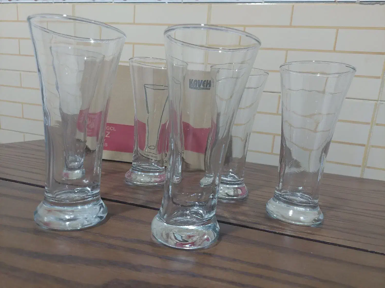 بلور|ظروف سرو و پذیرایی|مشهد, انقلاب|دیوار