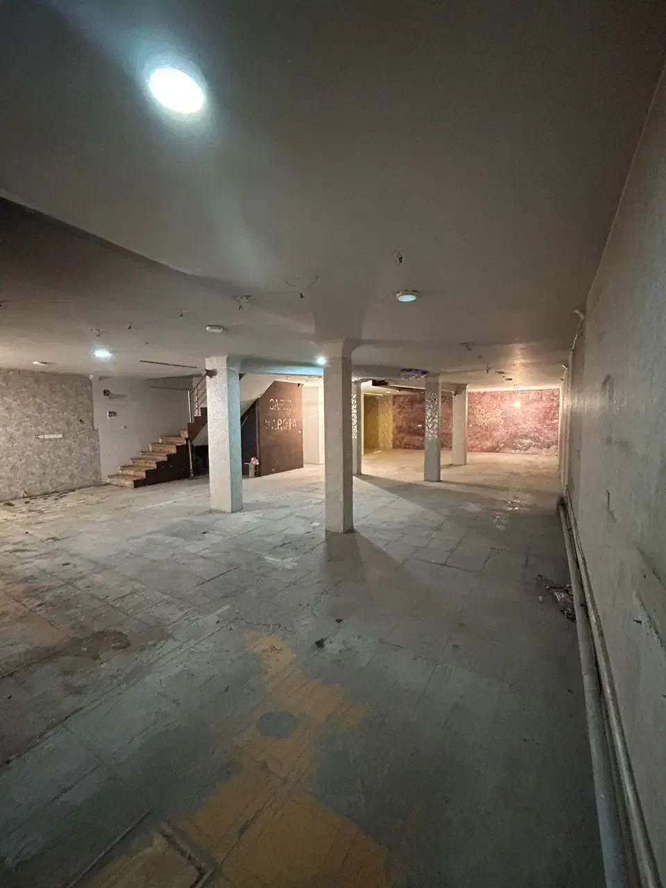 رهن‌اجاره زیرزمین سراهی|اجارهٔ دفتر کار، اتاق اداری، مطب|دوگنبدان, |دیوار