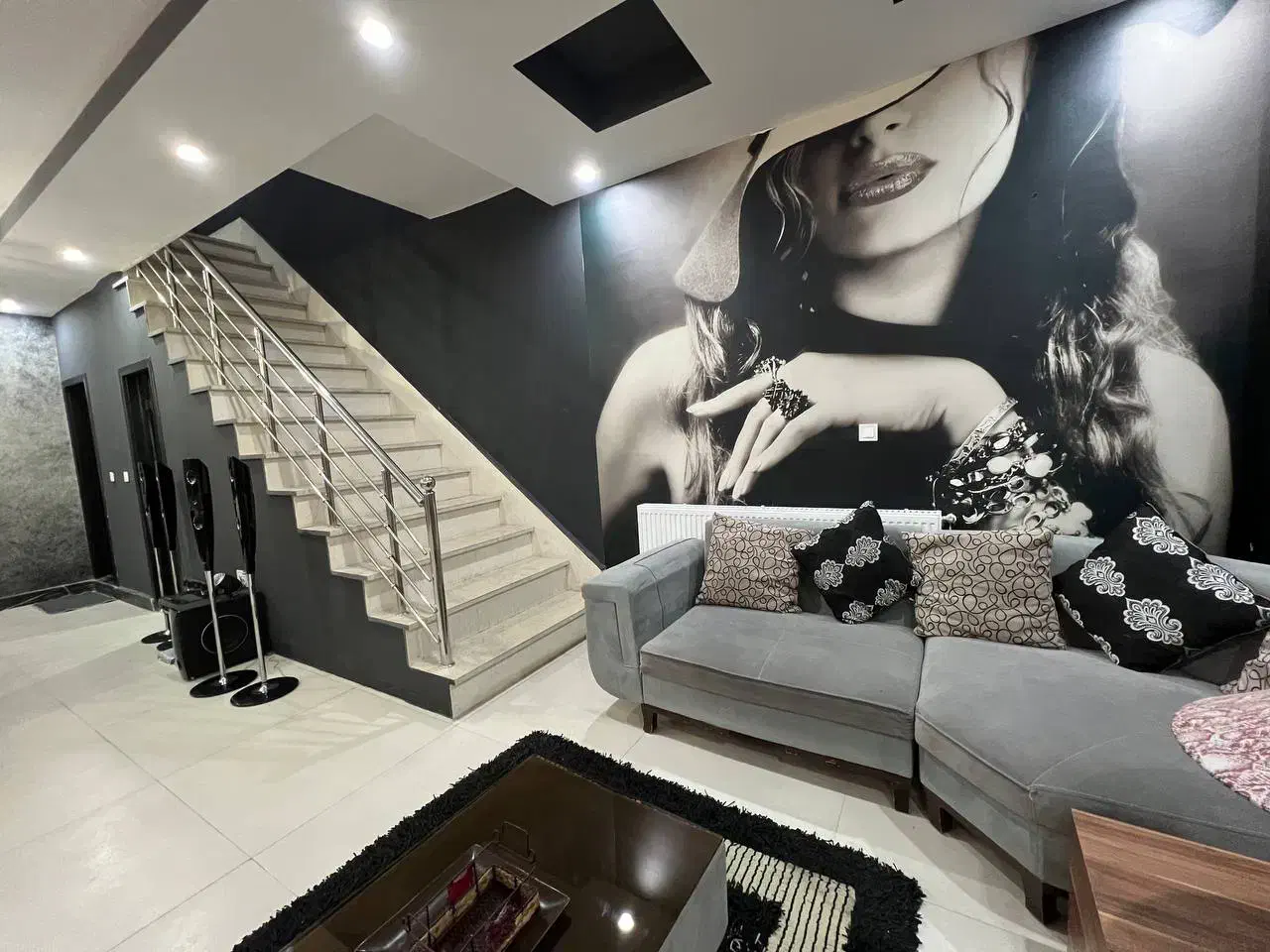 اجاره ویلا استخر داخل مستقیم از مالک پارت و کامل|اجارهٔ کوتاهمدت ویلا و باغ|کرج, فاز ۳ مهرشهر|دیوار