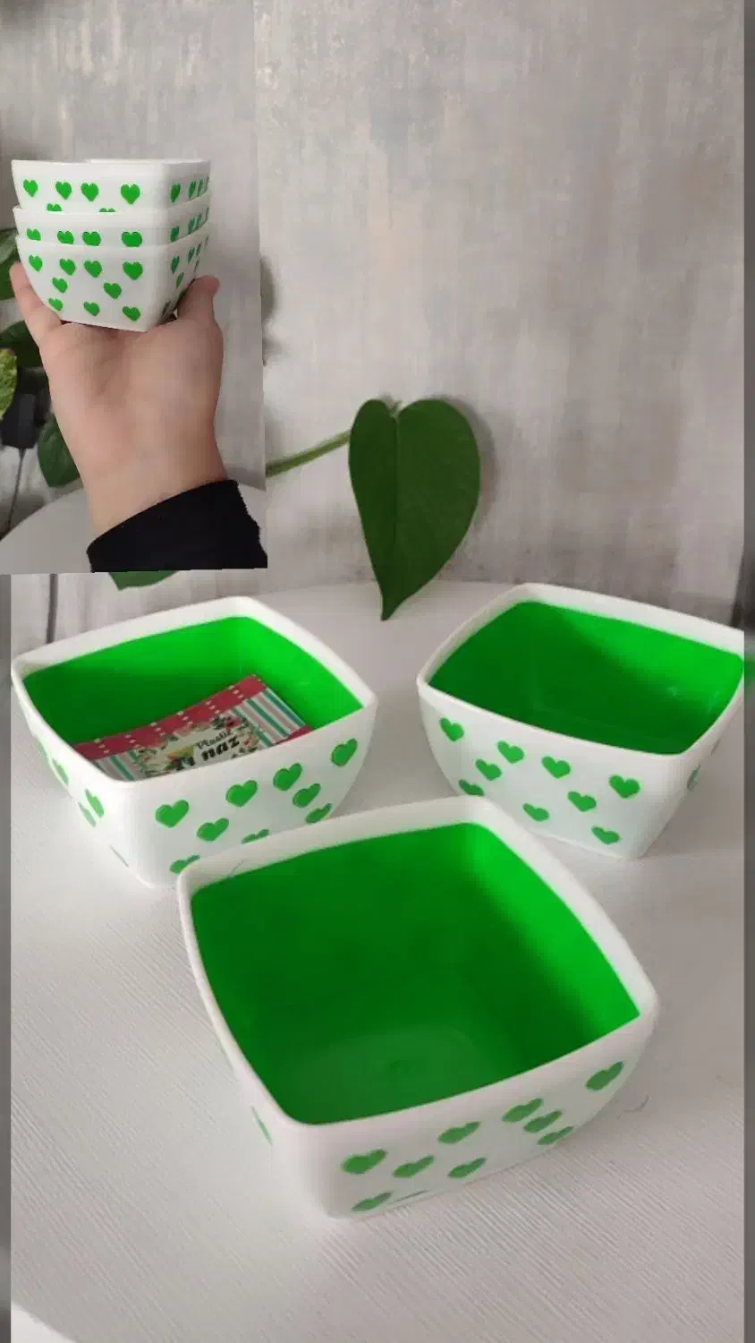 پیاله سه عددی|ظروف سرو و پذیرایی|اصفهان, جلالیه|دیوار