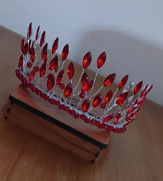 تل سر یلدایی و تاج قابل سفارش|زیورآلات و اکسسوری|آستارا, |دیوار