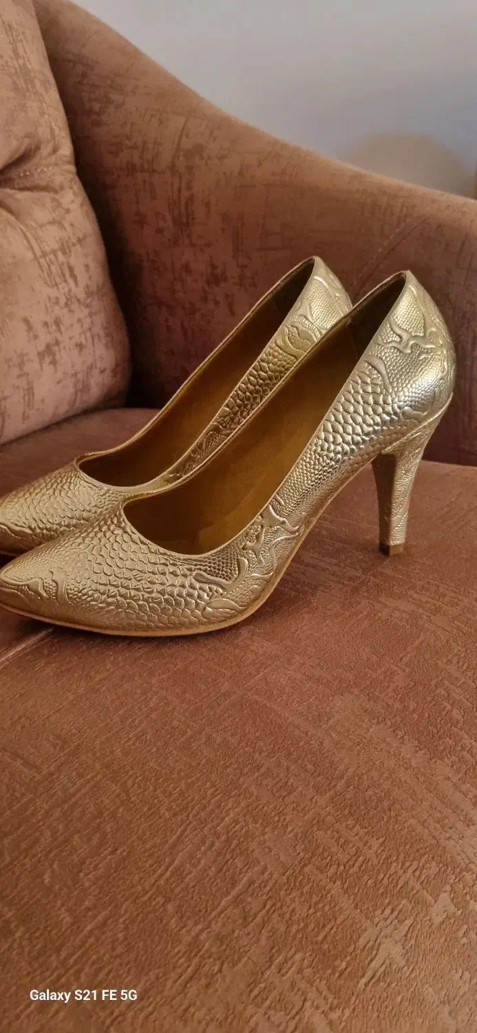 فروش کفش پاشنه دار|کیف، کفش، کمربند|یاسوج, |دیوار