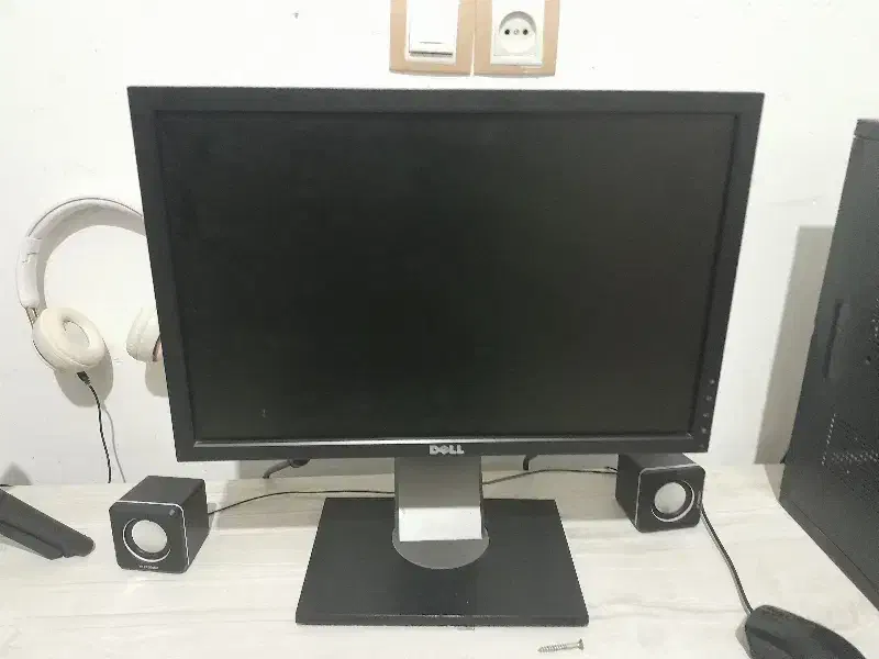 کامپیوتر دل|رایانه رومیزی|قروه, |دیوار