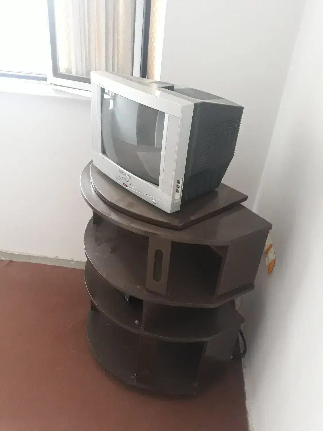 فروش تلویزیون ۱۴ اینچ|تلویزیون و پروژکتور|آستارا, |دیوار