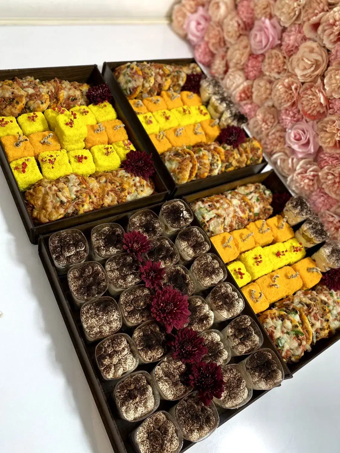 فینگرفود و دسر تیرامیسو|خدمات پذیرایی، مراسم|لاهیجان, شهرک سلمان فارسی|دیوار