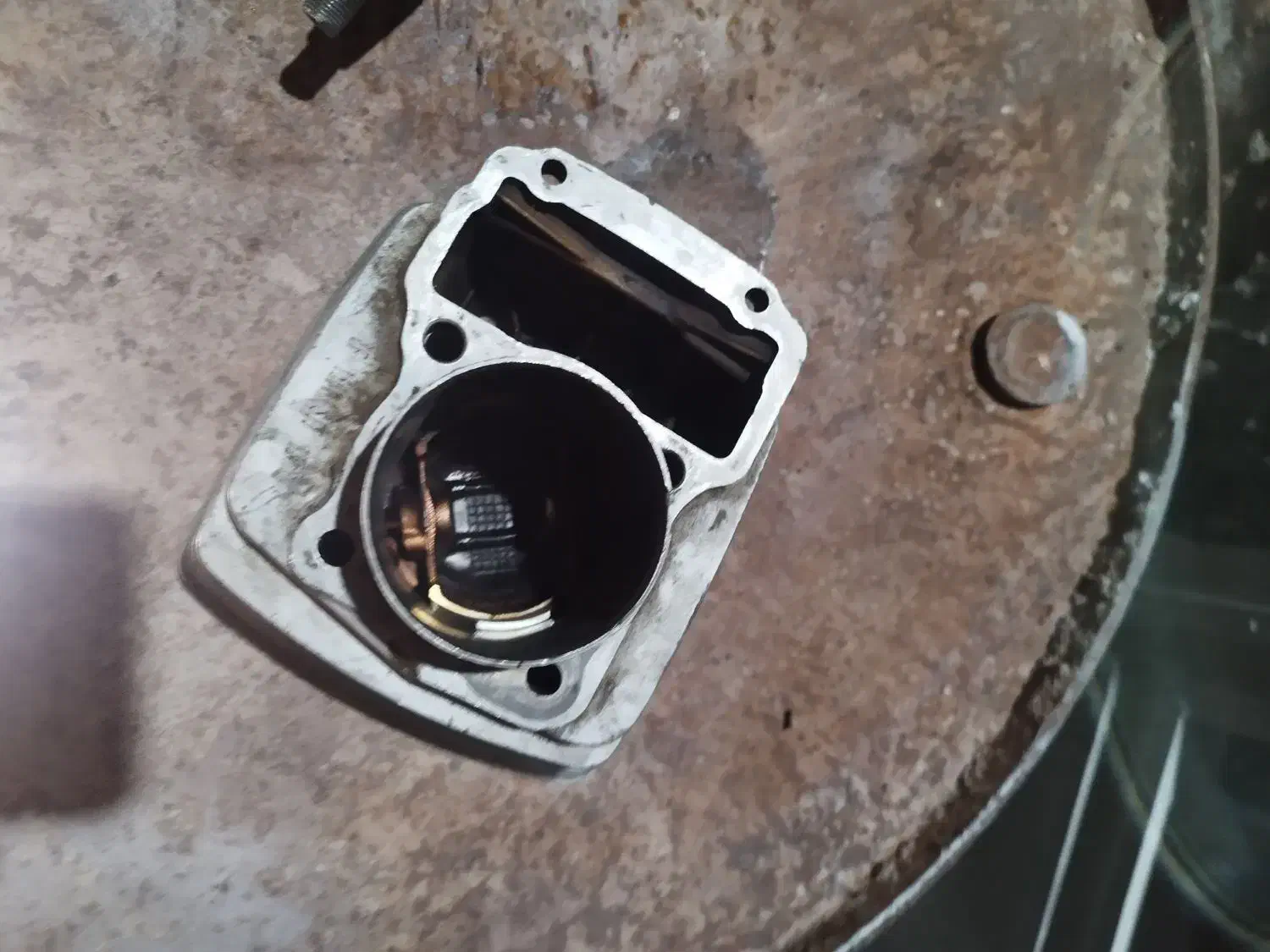 سیلندر 150با میلنگ|قطعات یدکی و لوازم جانبی|زابل, |دیوار