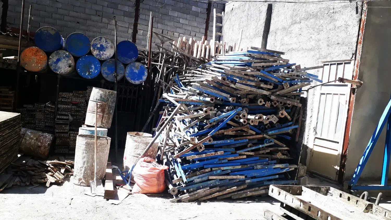 اجاره جک وقالب وسه لایه وقالب تیرچه|خدمات پیشه و مهارت|ملارد, |دیوار