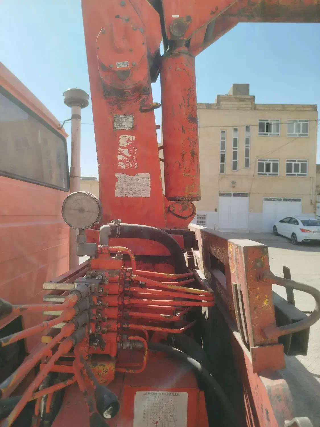 جرثقیل خاور 608 مدل 86|خودرو سنگین|یزد, |دیوار